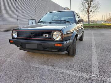 VOLKSWAGEN GOLF GTI - MK2