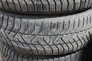 set 4 pneumatici invernali  Pirelli 195/65 R15
