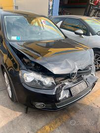 Golf 6 del 2010 per ricambi