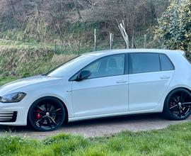 Volkswagen Golf 7 GTI VII DSG