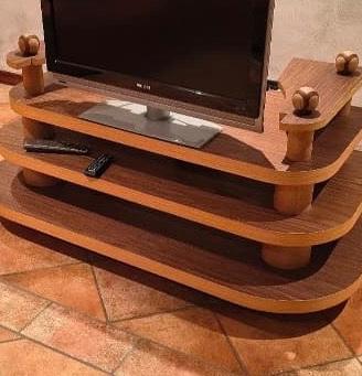 Mobile porta tv