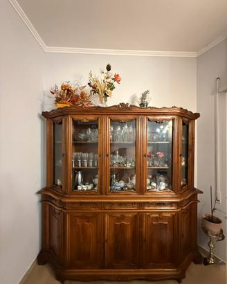 Credenza