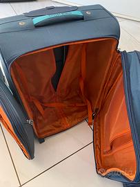 Set 3 Trolley Coveri World + beauty case.