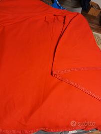 Coperta In Poliestere Cm 245 X 230 Peso Medio, buo