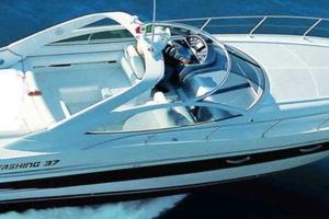 Pershing 37