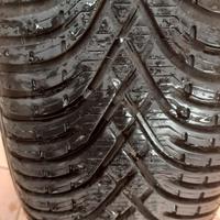 195/60 R15 invernali con cerchione