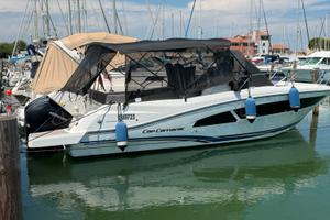 🚤 Jeanneau Cap Camarat 9.0 WA (2021)