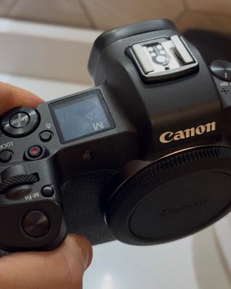 Canon eos R full frame