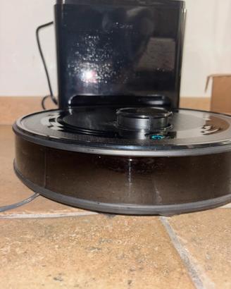 Robot aspirapolvere