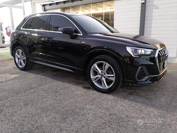 AUDI Q3 35 TDI S tronic S line edition