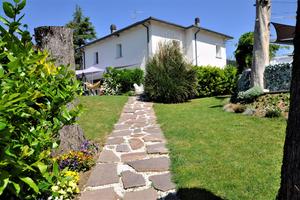 3 CAMERE white room , blue room , black room