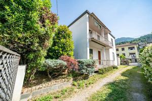 Appartamento di 176 m² con 4 locali a Calolziocort