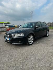 Audi a3 1.6 diesel cambio manuale 166.000km