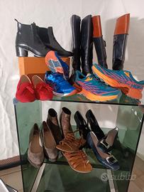 lotto di scarpe da donna