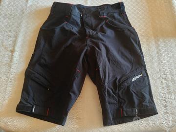 pantaloni BRN taglia M
