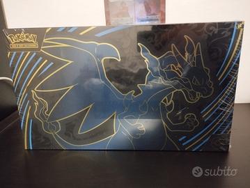 collezione ultra premium m Charizard x