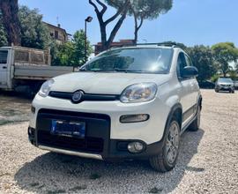 Panda 4x4 TwinAir 0.9 turbo S&S ibrida GPL