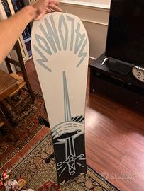 Snowboard assassin salomon 153 con attacchi union