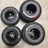 set cerchi Kart KZ completi di gomme 