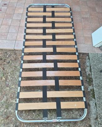 2 reti singole con doghe in legno
