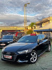 Audi A4 Avant 30 TDI S tronic S line edition