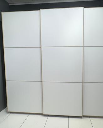 Armadio modello Marina di Mondo convenienza 3ante