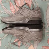 HOGAN ORIGINALI  NUOVISSIME MAI STATE UTILIZZATE