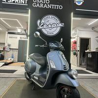 VESPA GTV 300 6giorni km 7700 anno 2019 eccellenti