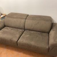 Divano tre posti