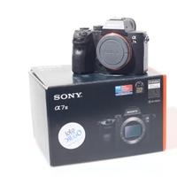 FOTOCAMERA DIGITALE MIRRORLESS FF SONY A7 3. CORPO