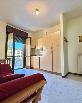 2 LOCALI A VITERBO