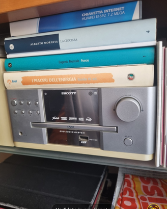 Mini Radio + DVD SCOTT