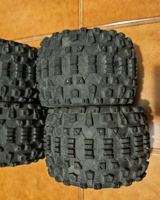 Vari treni gomme Louise scala1/8 - 3.8" esagono 17