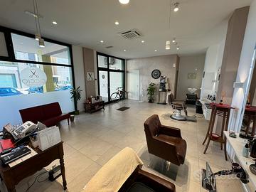 Vendita gestione barbiere/parrucchiere