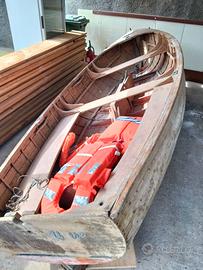 Barca in legno