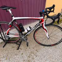 Bici da corsa in carbonio