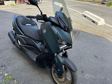 yamaha x-max 300 techmax 2023