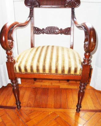 poltrona in mogano XIX secolo