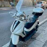 Piaggio Beverly 300