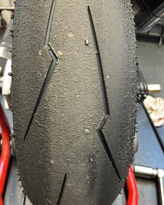Pirelli supercorsa sc1 120/70 200/55