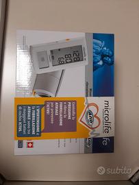 sfigmomanometro  con rilievo di ev. fibrillazione