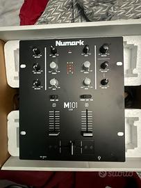 Mixer Dj Numark M101