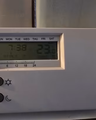 CRONOTERMOSTATO  DIGITALE PROGRAMMABILE 