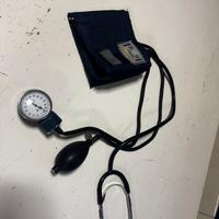 Sfigmomanometro