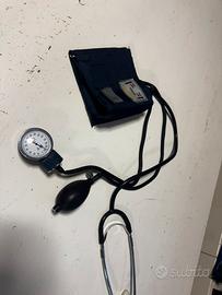 Sfigmomanometro