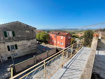 San marcello casa singola con garage,due terrazzi