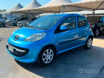 Peugeot 107 1.0 68CV 5p. Urban Move