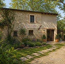 Terreno di 10000 m² a Pietrasanta