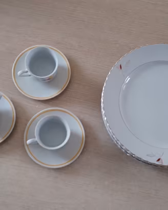 piatti + tazzine da caffè 