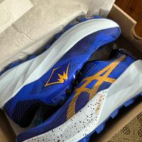Scarpe runner trekking asics numero 42 nuove